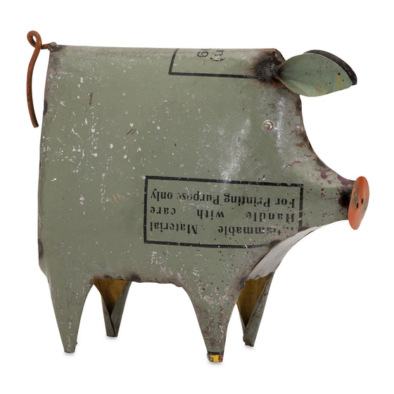 Penelope the Pig Metal Decor